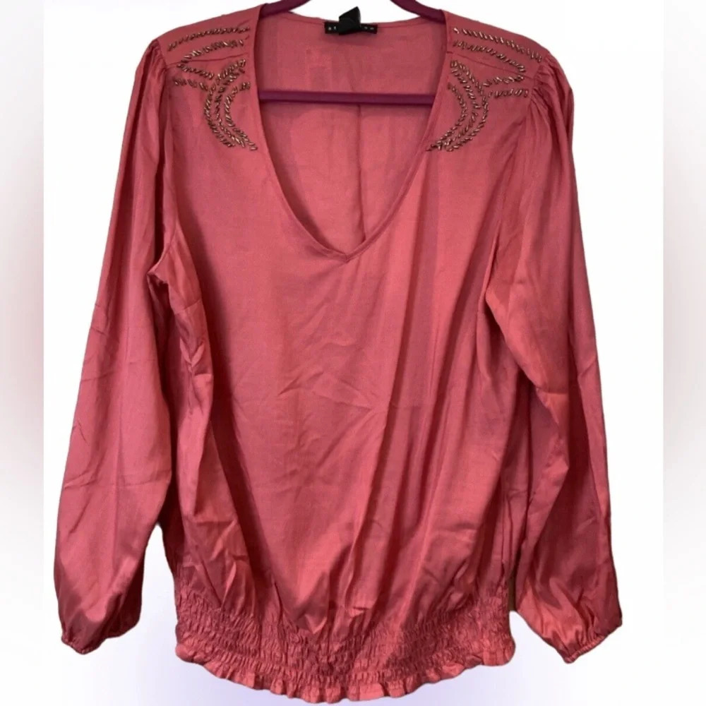 Attention beaded balloon long sleeve  Rayon V neck blouse Sz L